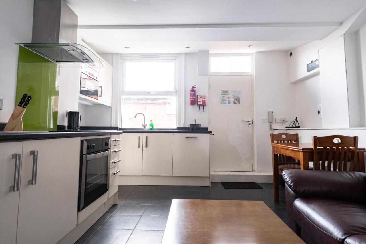 H.V Apartments Sheffield Dış mekan fotoğraf